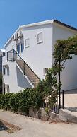 Mirjana: sea View & Balcony - A2 JN