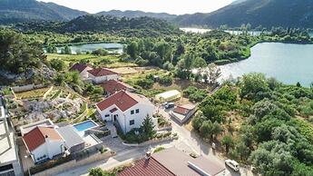 Vedran - With Beautiful Lake View and Private Pool - H
