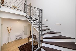 Vedran - With Beautiful Lake View and Private Pool - H