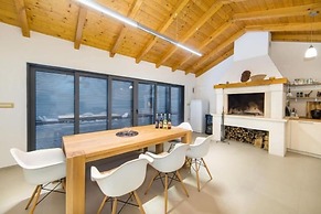 Vedran - With Beautiful Lake View and Private Pool - H