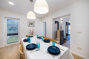 Vedran - With Beautiful Lake View and Private Pool - H