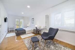 Vedran - With Beautiful Lake View and Private Pool - H