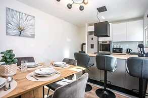 Bruno - Modern Apartment With Pool - A1