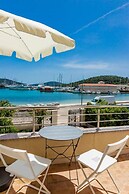 Dari - Near Beach - A1