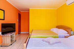 Dari - Near Beach - A1