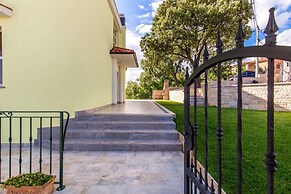 Igor - With Pool - A6