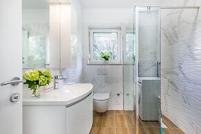 Igor - With Pool - A6