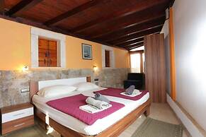 Kuzma - sea View - H