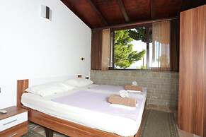 Kuzma - sea View - H