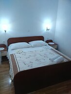 Happiness - 70m to the Beach - A2