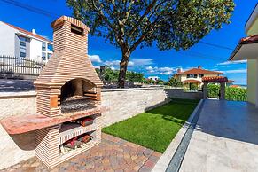 Igor - With Pool - SA5