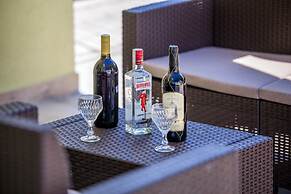 Igor - With Pool - SA5