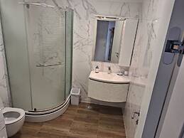 Igor - With Pool - SA5