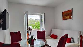 Vesna - With Pool - A1