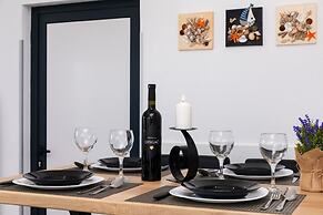 Fani - Autentic - sea View - H