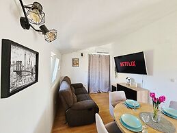 Angela - 200 m From sea - A1