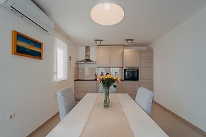 Bara - Free Parking - A1