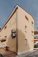 Bara - Free Parking - A1