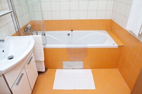 Bara - Free Parking - A1