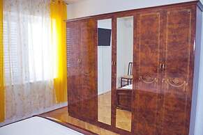 Mari - 50 m From sea - H