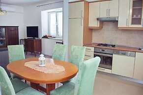 Mari - 50 m From sea - H