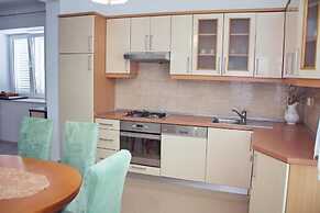 Mari - 50 m From sea - H