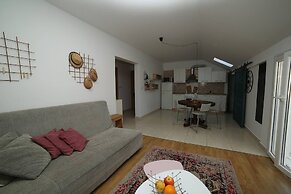 Kate Lea Mary - Rooftop Balcony - A1