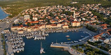 Kate Lea Mary - Rooftop Balcony - A1