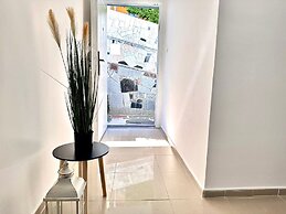 Mattisa - 150 m From sea - A2