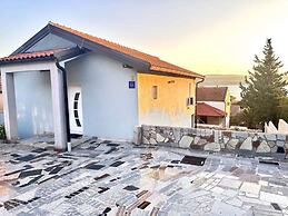 Mattisa - 150 m From sea - A2