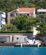 Nera - 10 m From Beach - A3