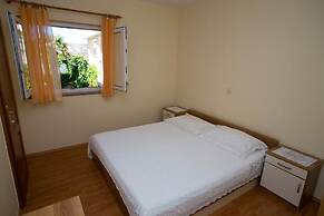 Nera - 10 m From Beach - A5