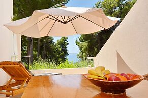 Dino - Gorgeous Garden - A2 Hvar