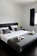 Valentino - With Pool - H