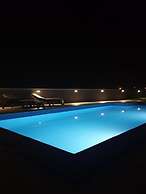 Valentino - With Pool - H