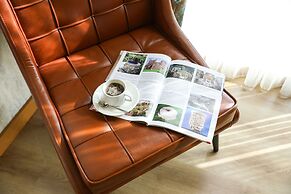 The Hera Platinum Hotel