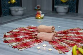 The Hera Platinum Hotel