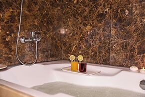 The Hera Platinum Hotel