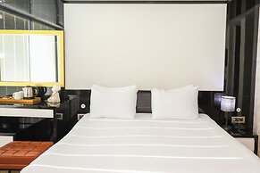 The Hera Platinum Hotel