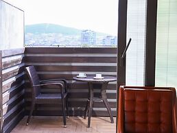 The Hera Platinum Hotel