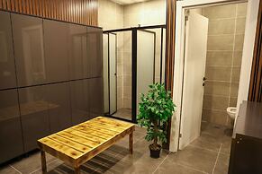 The Hera Platinum Hotel