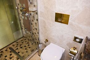 The Hera Platinum Hotel