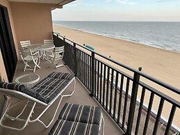 Ocean Hideaway 610 2 Bedroom Condo by RedAwning