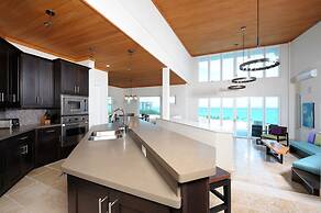 Sky Beach Club Rock House 4 Bedroom Home