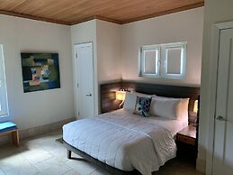 Sky Beach Club Rock House 4 Bedroom Home