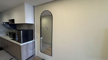 L.CONDOTEL(Imperial Plaza Residence)