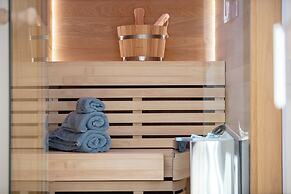 DeMaNi President Suites