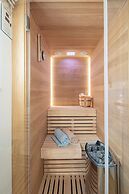 DeMaNi President Suites