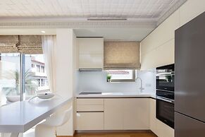 DeMaNi President Suites