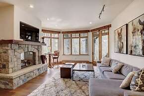 4 Bedroom Luxury Townhome in Lionshead Village